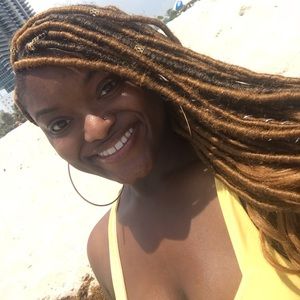 Meet your Posher, Diara